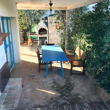 Modern In 90 M² Zambratija (Istria)