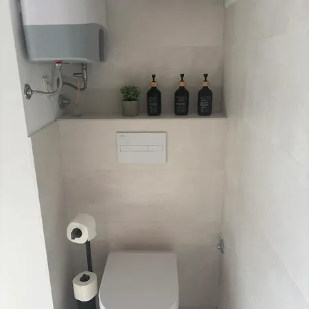 Modern In - 90 M² Apartment Zambratija (Istria)