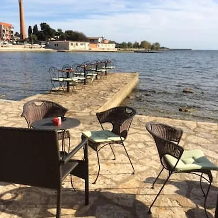 Modern In - 90 M² Zambratija (Istria)